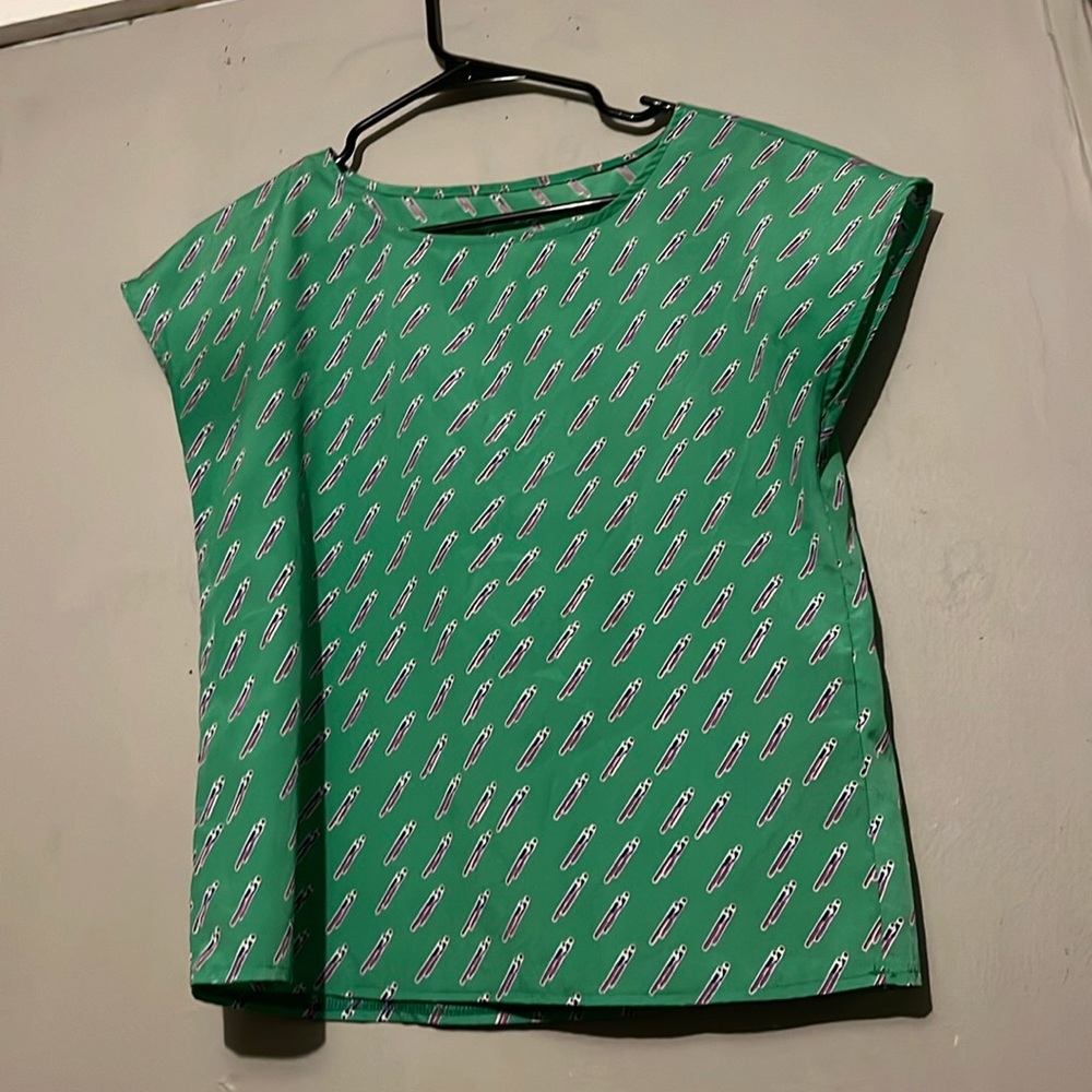 Pool stick design blouse